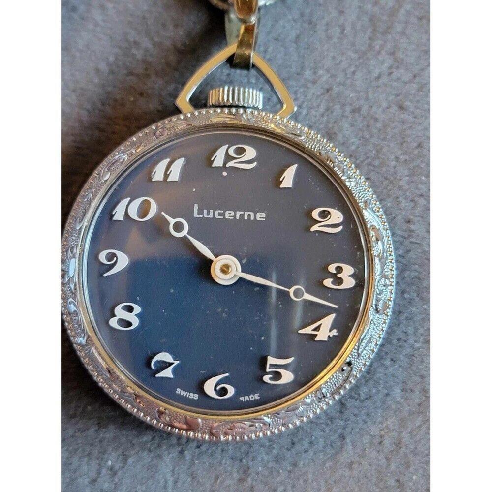 Vintage Reversable Lucerne Wind Up Pendant Watch Necklace *Not Running*